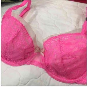 LAST ONE.  NWT- VS Pink Lace Unlined Demi Bra
